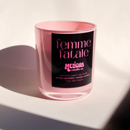 FEMME FATALE