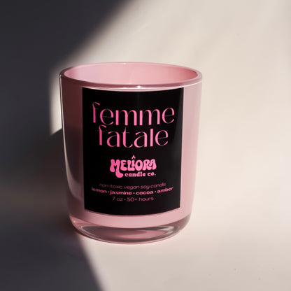 FEMME FATALE